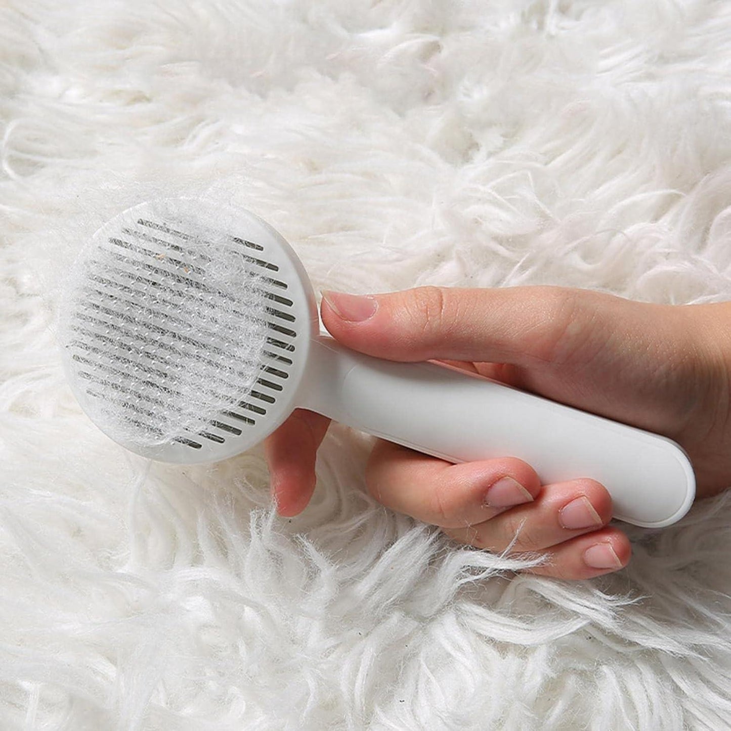 Hair‑Removal & Deshedding Brush