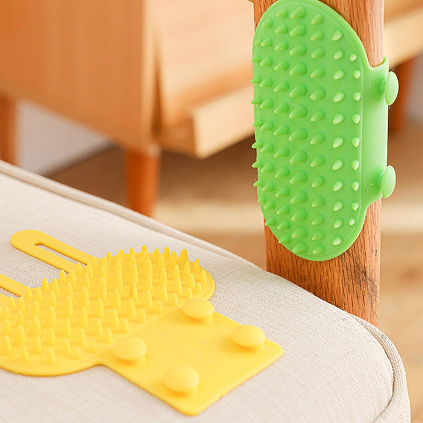 Catscart SelfBrush - Soft Silicone SelfBrush for Head & Neck Massage - Catscart