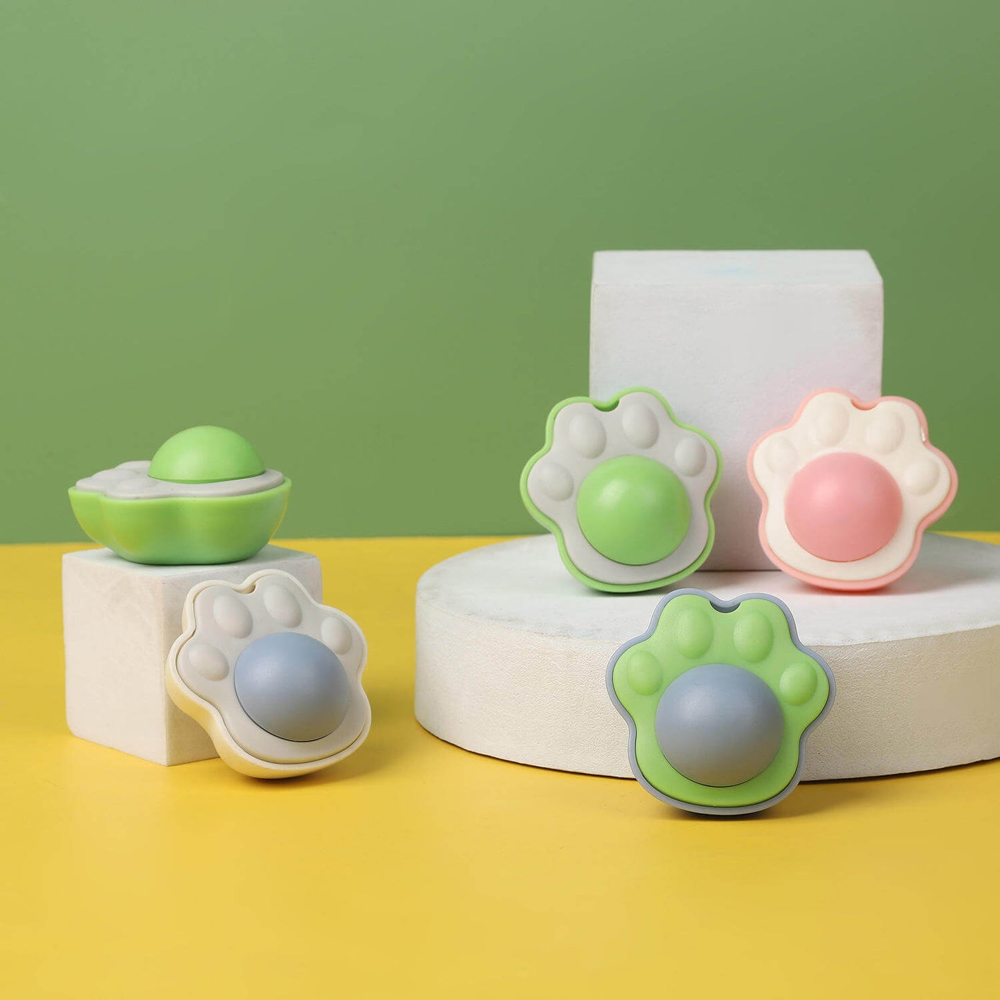 MintZip Cat Mint Toy for Cats – Rotatable Chew & Play Ball - Catscart